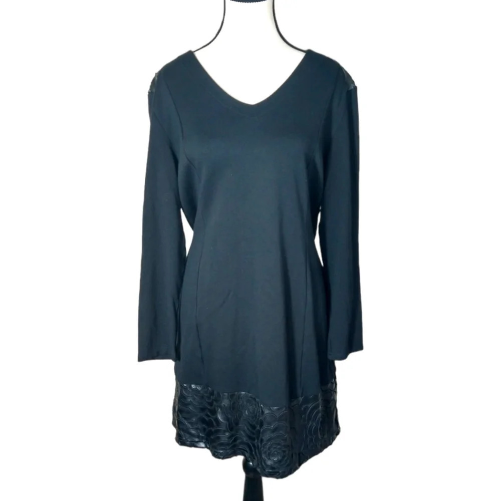 Samuel Dong black long sleeve shift dress faux leather floral detail size Medium